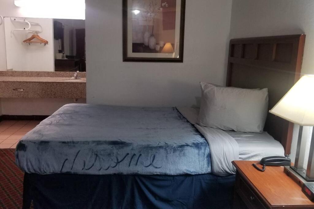 Osu 2 Queen Beds Hotel Room 117 Wi-Fi Stillwater Exterior photo